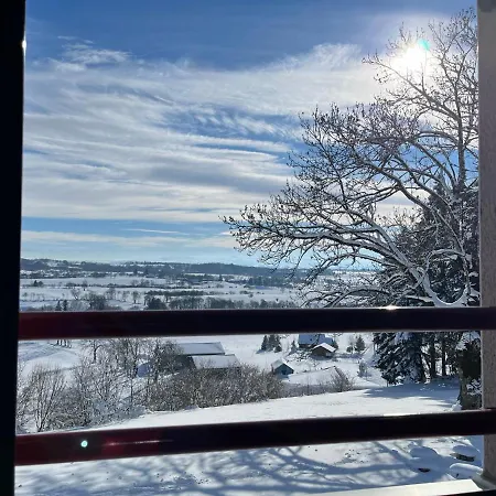 Le Pre Devant Nous Casa de Férias *